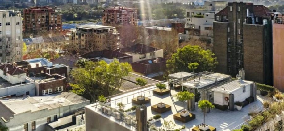 87-93 Macleay St and 10-12 Hughes St