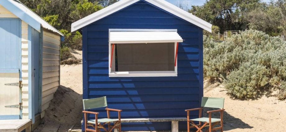 beach boxes