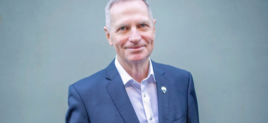 Michael Davoren