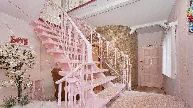 Bubble Gum House