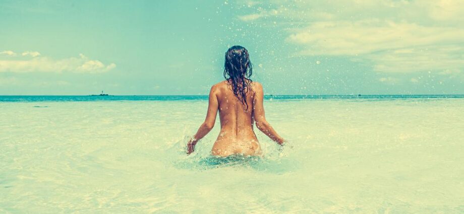 nudist