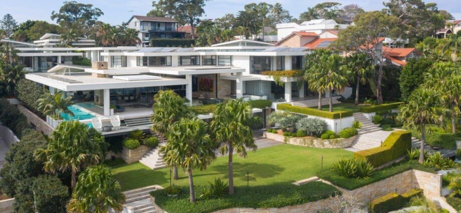 325 Woolooware Road 