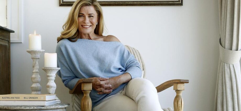 Deborah Hutton