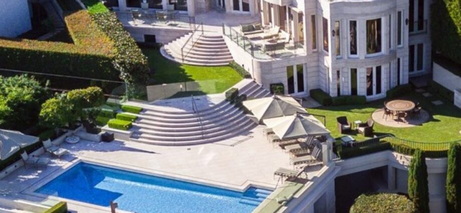Vaucluse home