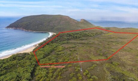 Crescent Bay