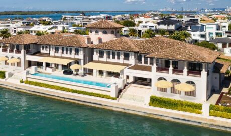 Sovereign Islands mega mansion
