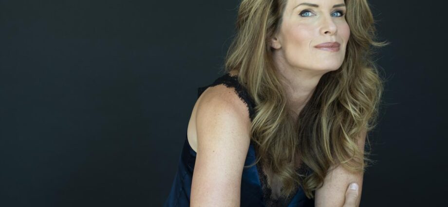 Monika Schnarre