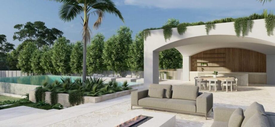 The Byron Bay home took a $600k loss.