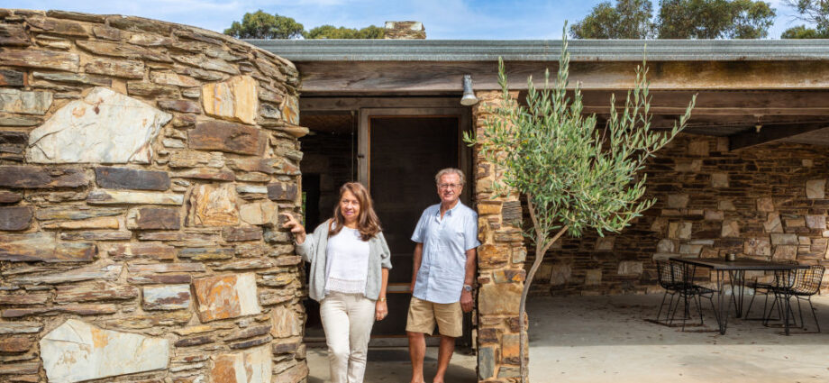 Peter and Mary-Ann Mitrakas