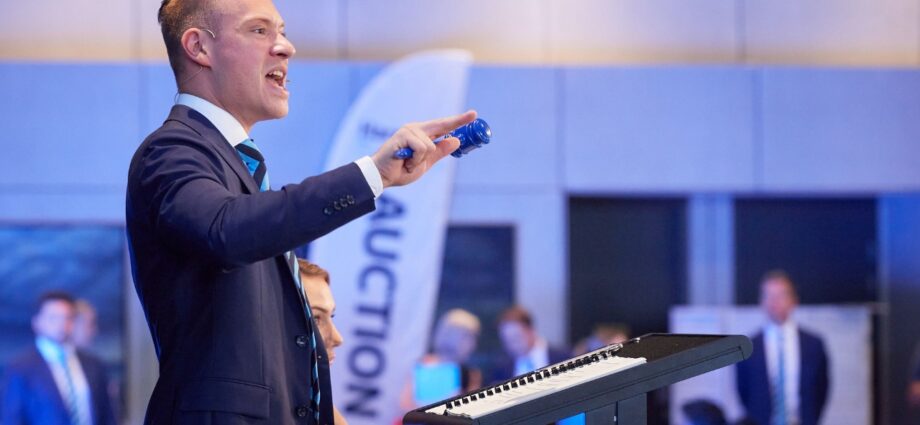 Harcourts Auctions