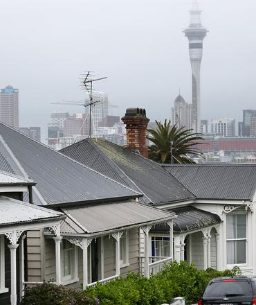 AUCKLAND, NEW ZEALAND - NOVEMBER 18:  Houses line the streets of Auckland's central suburbs on November 18, 2014 in Auckland, New Zealand. Auckland households are facing an average 5.6 percent rates increase next year with some suburbs up 10 percent after the release of new property valuations.  (Photo by Fiona Goodall/Getty Images)