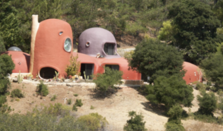 Flintstone house