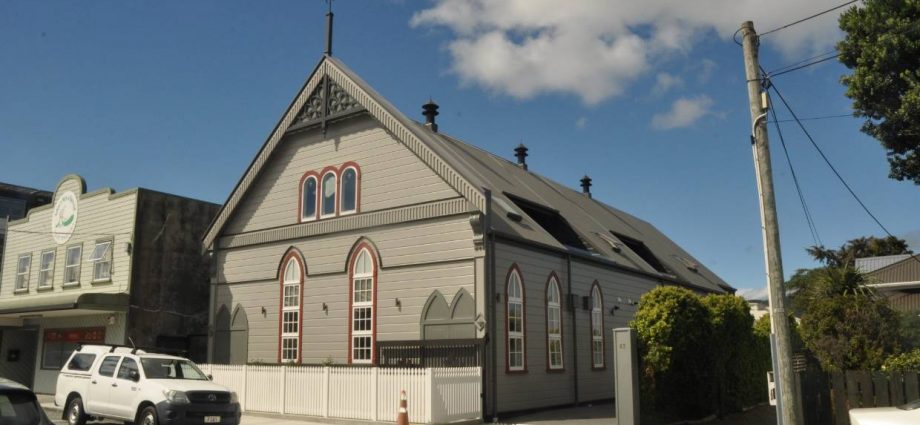 Petone church