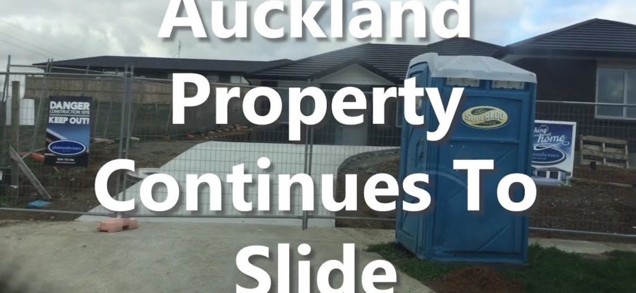 Auckland Property Continues To Slide