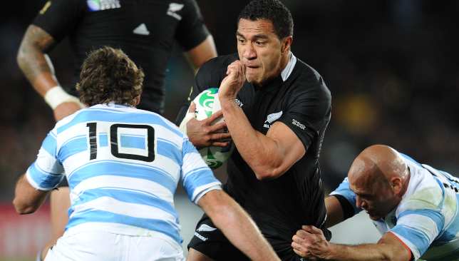 Mils Muliaina