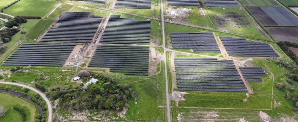 Lodestone Energy's Kaitāia solar farm