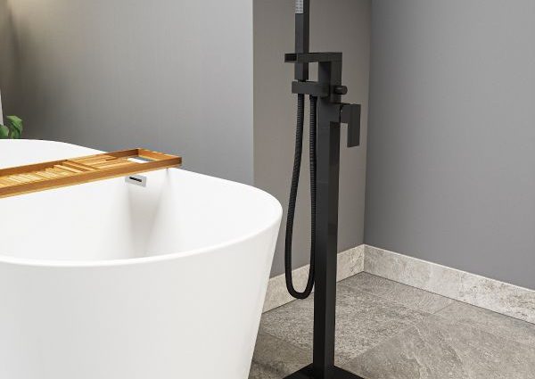 black_waterfall_freestanding_bath_tap