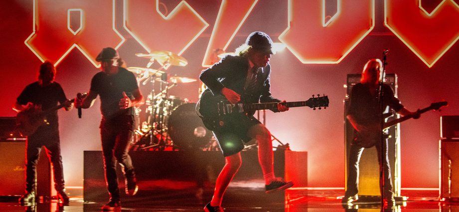 AC/DC